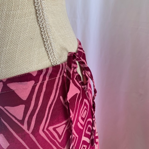 Women’s Barbie Pink Knee Length Ombré Skirt 12 - Picture 6 of 10